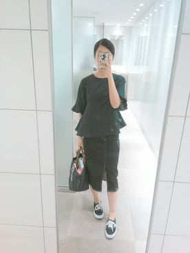 「NETSTAR（ネットスター）のアイテム（Tシャツ/カットソー）」を使った、yuukiさん（レディース・170cm）の秋コーディネート