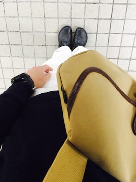 「BRADY」｜「アイテム（アナログ腕時計）」を使った、Akiiiiiさん（レディース・170cm）の秋コーディネート