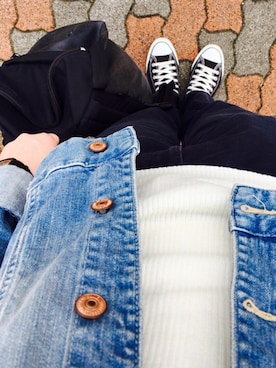 「CONVERSE（コンバース）のconverse コンバース ALL STAR HI オールスター ハイ 3206 BLACK(US)（スニーカー）」を使った、Akiiiiiさん（レディース・170cm・30代）の春コーディネート