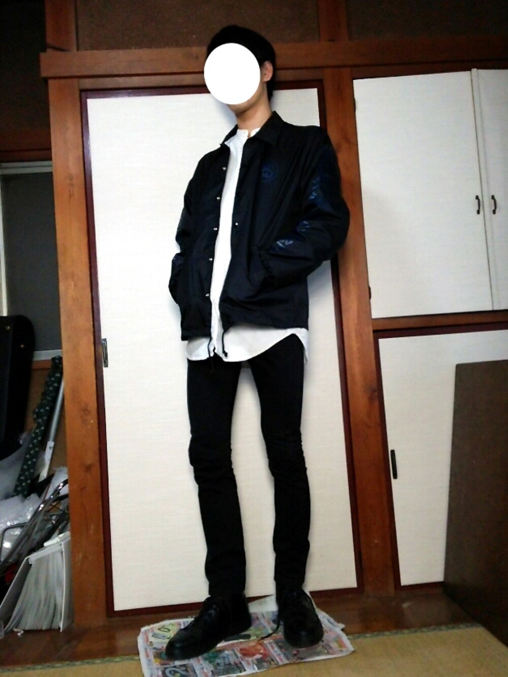 「コーチジャケット、stussy、黒スキニー、BEAUTY&YOUTH UNITED ARROWS、LAD MUSICIAN、秋コーデ」｜「BEAUTY&YOUTH UNITED ARROWSの＜STUSSY for BY＞ COACH JACKET/コーチジャケット ◆（ナイロンジャケット、ブラック系）」を使った、ゆっけさん（メンズ・180cm）の秋コーディネートの1枚目の写真
