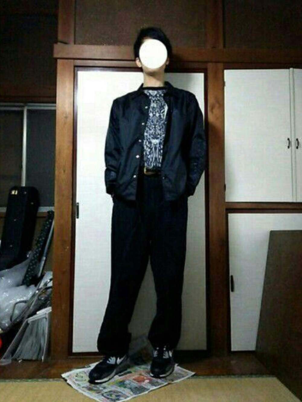 「stussy、NIKE、コーチジャケット、ワイドパンツ、BEAUTY&YOUTH UNITED ARROWS」｜「BEAUTY&YOUTH UNITED ARROWSの＜STUSSY for BY＞ COACH JACKET/コーチジャケット ◆（ナイロンジャケット、ブラック系）」を使った、ゆっけさん（メンズ・180cm）の秋コーディネートの1枚目の写真
