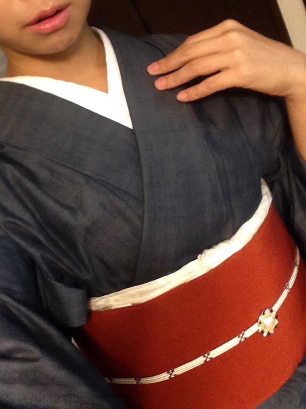 ブルー系の浴衣を着用したレディースの冬コーディネートの1枚目の写真