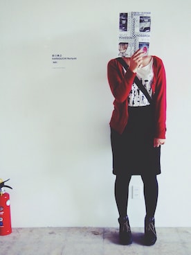 「UNIQLO（ユニクロ）のアイテム（スカート、ブラック系）」を使った、やまこさん（レディース・165cm）の秋コーディネート