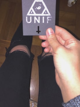 「UNIF（ユニフ）のアイテム（パンツ）」を使った、hoikaさん（レディース・162cm）の春コーディネート