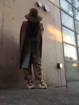 「CELINE（セリーヌ）のアイテム（その他アウター）」を使った、yuiさん（レディース・160cm）の冬コーディネート