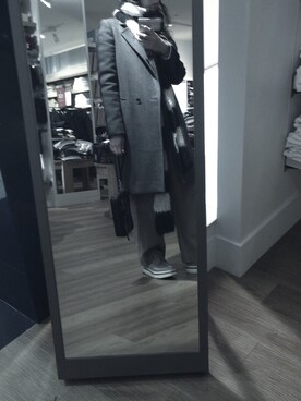 「Saint Laurent」｜「アイテム（チェスターコート）」を使った、yuiさん（レディース・160cm）の冬コーディネート
