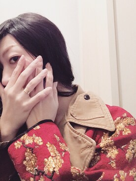 「DRIES VAN NOTEN（ドリスヴァンノッテン）のアイテム（トレンチコート）」を使った、yuiさん（レディース・160cm）の冬コーディネート