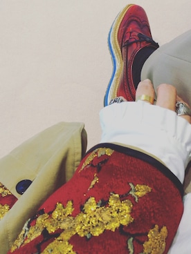 「DRIES VAN NOTEN（ドリスヴァンノッテン）のアイテム（トレンチコート）」を使った、yuiさん（レディース・160cm）の冬コーディネート