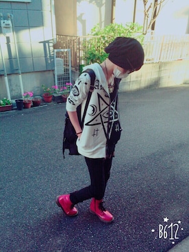 不(フブず)ロノームさんのコーディネート