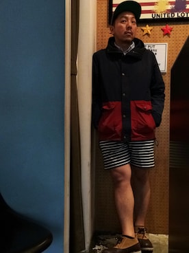 「膝上ショーツ」｜「アイテム（マウンテンパーカー）」を使った、伊藤孝法さん（メンズ・165cm）の夏コーディネート