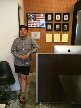 「膝上ショーツ」｜「アイテム（ブーツ）」を使った、伊藤孝法さん（メンズ・165cm）の夏コーディネート