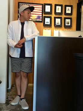 「膝上ショーツ」｜「アイテム（レッグウェア）」を使った、伊藤孝法さん（メンズ・165cm）の夏コーディネート