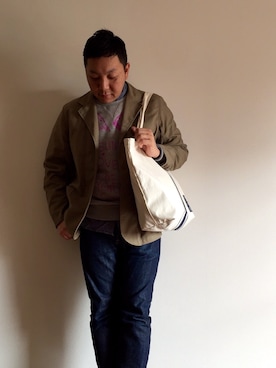 「POOL（プール）のアイテム（バッグ）」を使った、伊藤孝法さん（メンズ・165cm）の春コーディネート