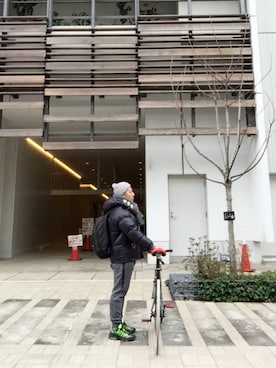 「OUTPUT（アウトプット）のアイテム（帽子）」を使った、伊藤孝法さん（メンズ・165cm）の冬コーディネート