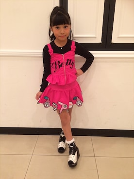 「アイテム（その他トップス）」を使った、bloc_betty_OFFICIALさん（キッズ・120cm）の秋コーディネート