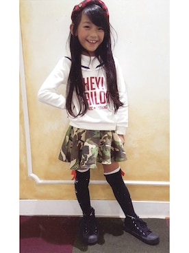 「BLOC（ブロック）のアイテム（スウェット）」を使った、bloc_betty_OFFICIALさん（キッズ・110cm）の冬コーディネート