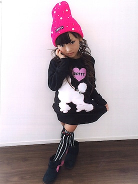 「アイテム（ワンピース/ドレス）」を使った、bloc_betty_OFFICIALさん（キッズ・120cm）の冬コーディネート