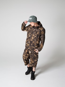 「Subciety（サブサエティ）のアイテム（マウンテンパーカー）」を使った、Subcietyさん（メンズ・173cm）の春コーディネート