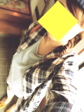 「BLISS POINT（ブリスポイント）のレーヨン×シフォンレイヤードTシャツ/566434（Tシャツ/カットソー、ホワイト系）」を使った、s a t o さん（レディース・157cm）の秋コーディネート