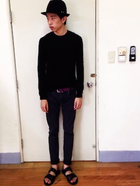 「PULL&BEAR（プルアンドベア）のアイテム（サンダル）」を使った、Owen Wu さん（メンズ・172cm）の夏コーディネート