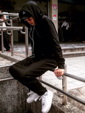 「IMMENSE（イメンス）のアイテム」を使った、Owen Wu さん（メンズ・173cm）の秋コーディネート