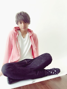 スズキゴン(鈴木勤)さんのコーディネート