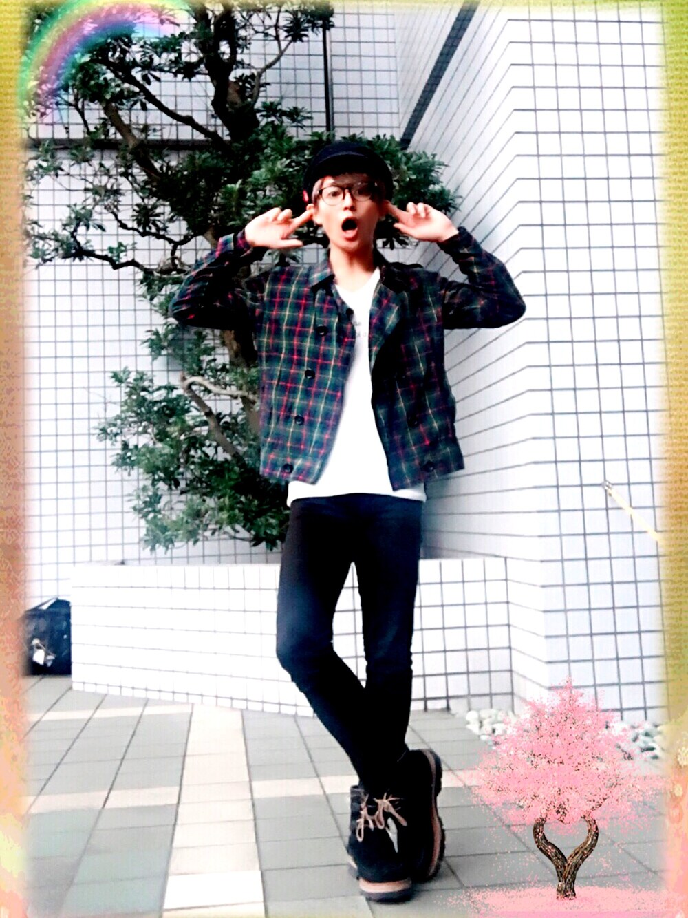 「JOYRICH、Subciety、NineMicrophones、Dr.Martens」｜「Dr. Martensのブーツ（ブーツ、ブラック系）」を使った、スズキゴン(鈴木勤)さん（メンズ・175cm）の春コーディネートの1枚目の写真