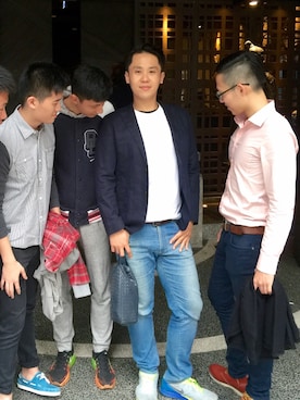 林似津さんのコーディネート