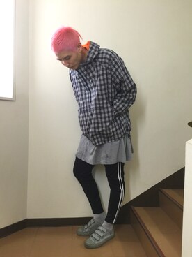 「BASECONTROL（ベースコントロール）のアイテム（パンツ）」を使った、嶋津一馬さん（メンズ・183cm）の春コーディネート