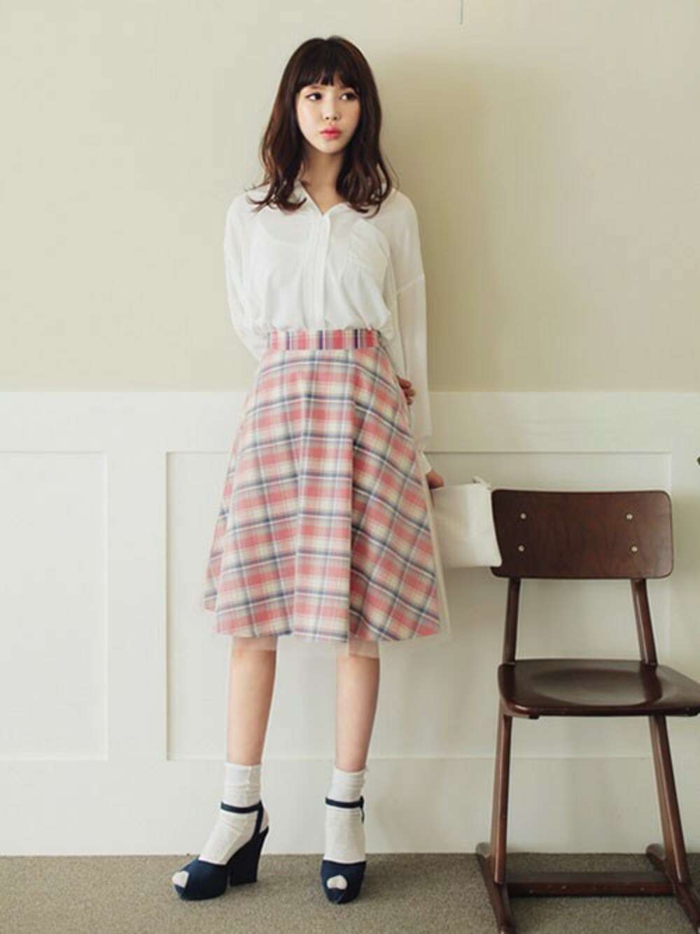 「チュール、チェック柄、dholic、チュールスカート、ガーリー、チェックスカート、春コーデ、シースルー、チェック×チェック、2015ss」｜「DHOLICのパステルチェックチュールスカート（スカート、ピンク系）」を使った、ディーホリックさん（レディース・168cm）の冬コーディネートの1枚目の写真