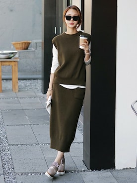 「ニットアップ」｜ディーホリックさん（レディース・163cm）の秋コーディネート