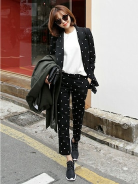 「DHOLIC（ディーホリック）のアイテム（テーラードジャケット）」を使った、ディーホリックさん（レディース・166cm）の秋コーディネート