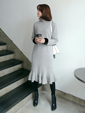 「DHOLIC（ディーホリック）の新作10％OFF（Tシャツ/カットソー）」を使った、ディーホリックさん（レディース・166cm）の秋コーディネート