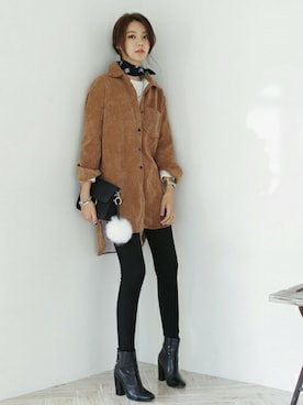 「DHOLIC（ディーホリック）のアイテム（Tシャツ/カットソー）」を使った、ディーホリックさん（レディース・169cm）の冬コーディネート