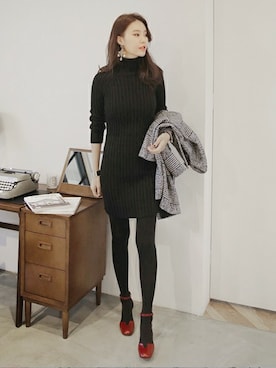 「DHOLIC（ディーホリック）の新作10％OFF（Tシャツ/カットソー）」を使った、ディーホリックさん（レディース・169cm）の冬コーディネート