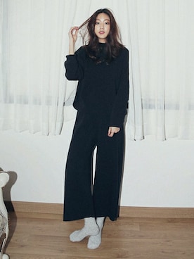 「DHOLIC（ディーホリック）の新作10％OFF（Tシャツ/カットソー）」を使った、ディーホリックさん（レディース・166cm）の冬コーディネート