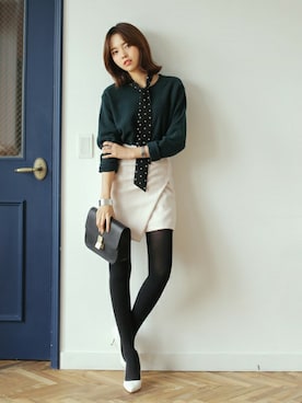 「アイテム（Tシャツ/カットソー、グリーン系）」を使った、ディーホリックさん（レディース・166cm）の冬コーディネート