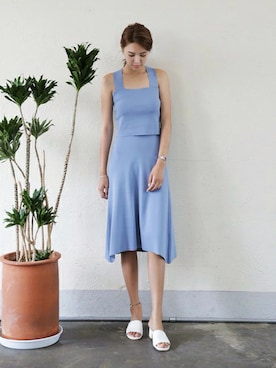 「アイテム（タンクトップ、ブルー系）」を使った、ディーホリックさん（レディース・169cm）の夏コーディネート