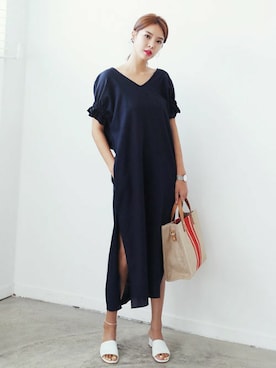 「Vネック」｜ディーホリックさん（レディース・169cm）の夏コーディネート