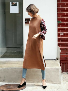 「DHOLIC（ディーホリック）の新作10％OFF（Tシャツ/カットソー）」を使った、ディーホリックさん（レディース・165cm）の秋コーディネート