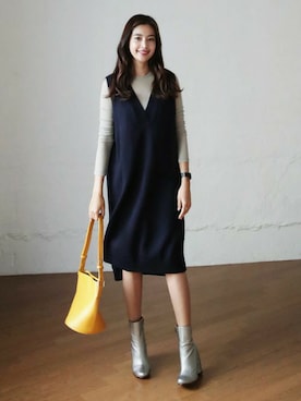 「Vネックワンピース」｜「アイテム（その他）」を使った、ディーホリックさん（レディース・169cm）の秋コーディネート