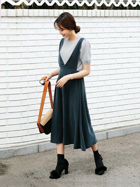 「アンゴラ」｜「アイテム（ワンピース/ドレス）」を使った、ディーホリックさん（レディース・166cm）の秋コーディネート