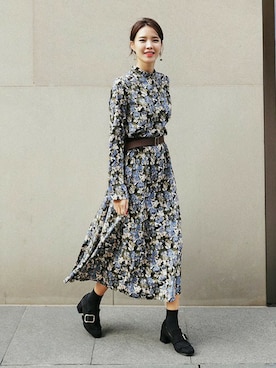 「DHOLIC（ディーホリック）の新作10％OFF（Tシャツ/カットソー）」を使った、ディーホリックさん（レディース・169cm）の秋コーディネート