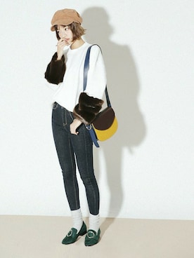 「DHOLIC（ディーホリック）の新作10％OFF（Tシャツ/カットソー）」を使った、ディーホリックさん（レディース・165cm）の秋コーディネート