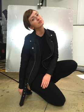 「MOTO」｜「アイテム（その他アウター）」を使った、Jacki Huntingtonさん（レディース・173cm）の秋コーディネート