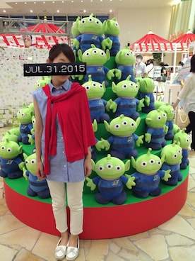 「ディズニー」｜「アイテム（フィギュア）」を使った、kana.さん（レディース・153cm）の夏コーディネート