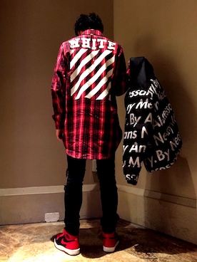 「OFF-WHITE」｜「アイテム（ダウンジャケット/コート）」を使った、taku94さん（メンズ・171cm）の冬コーディネート