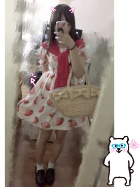 「SanKouSanのアイテム（ワンピース、ホワイト系）」を使った、Flower.Jさん（レディース・166cm）の秋コーディネート