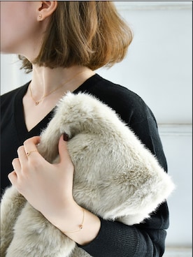 「アイテム（リング、レッド系）」を使った、JEWEL ADDICT STAFFさん（レディース・165cm）の秋コーディネート