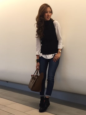 「CELINE（セリーヌ）のアイテム（ハンドバッグ、ブラウン系）」を使った、片山夏実さん（レディース・158cm）の冬コーディネート